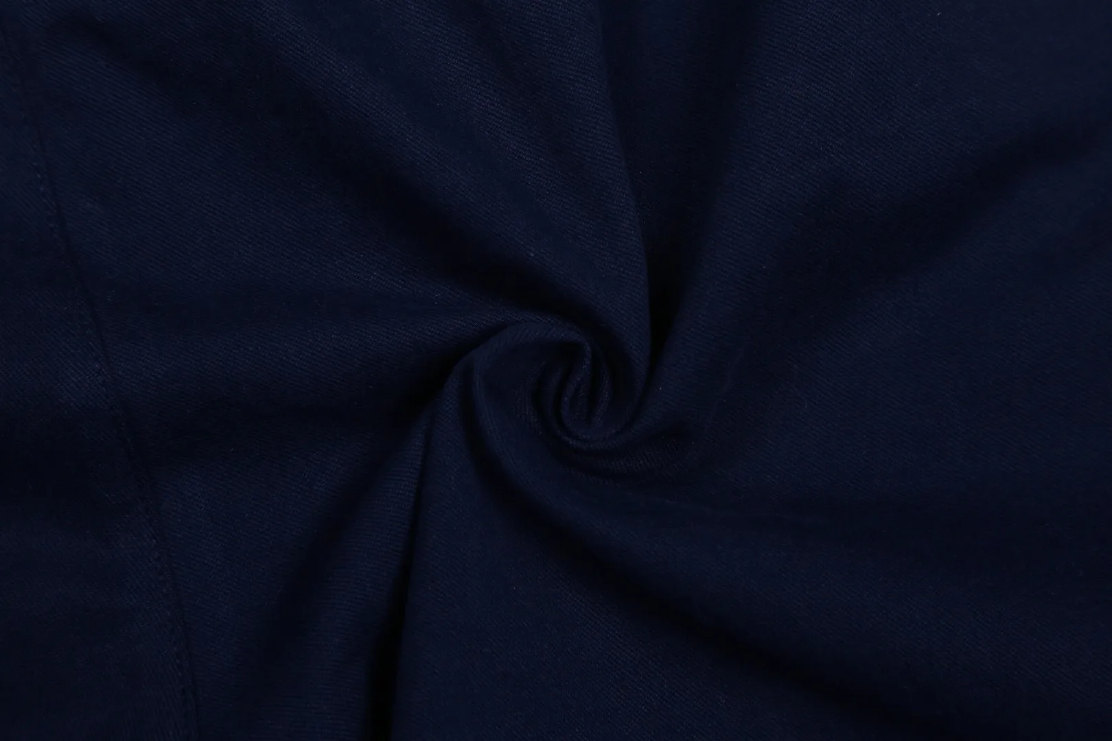 P146 White background picture [popular in summer] Style number: 25051# Color: black/navy blue/khaki/off-white/matte pink Size: S to 100% restoration of workmanship, fake placket design with front waves, double stitched lines covering the independent waistband, 0.6 thread pressure for the whole garment ✅ - RL/women's classic drawstring cotton shorts, super long and wide-leg style, the upper body does not stick to the legs, breathable and cool, drawstring elastic waist, easy to wear and match, all shirts and short-sleeved suits are good-looking. If you like the lazy style, you must buy the refreshing commuting OOTD, practical and full, a must-have item for the summer wardrobe, clean and refreshing